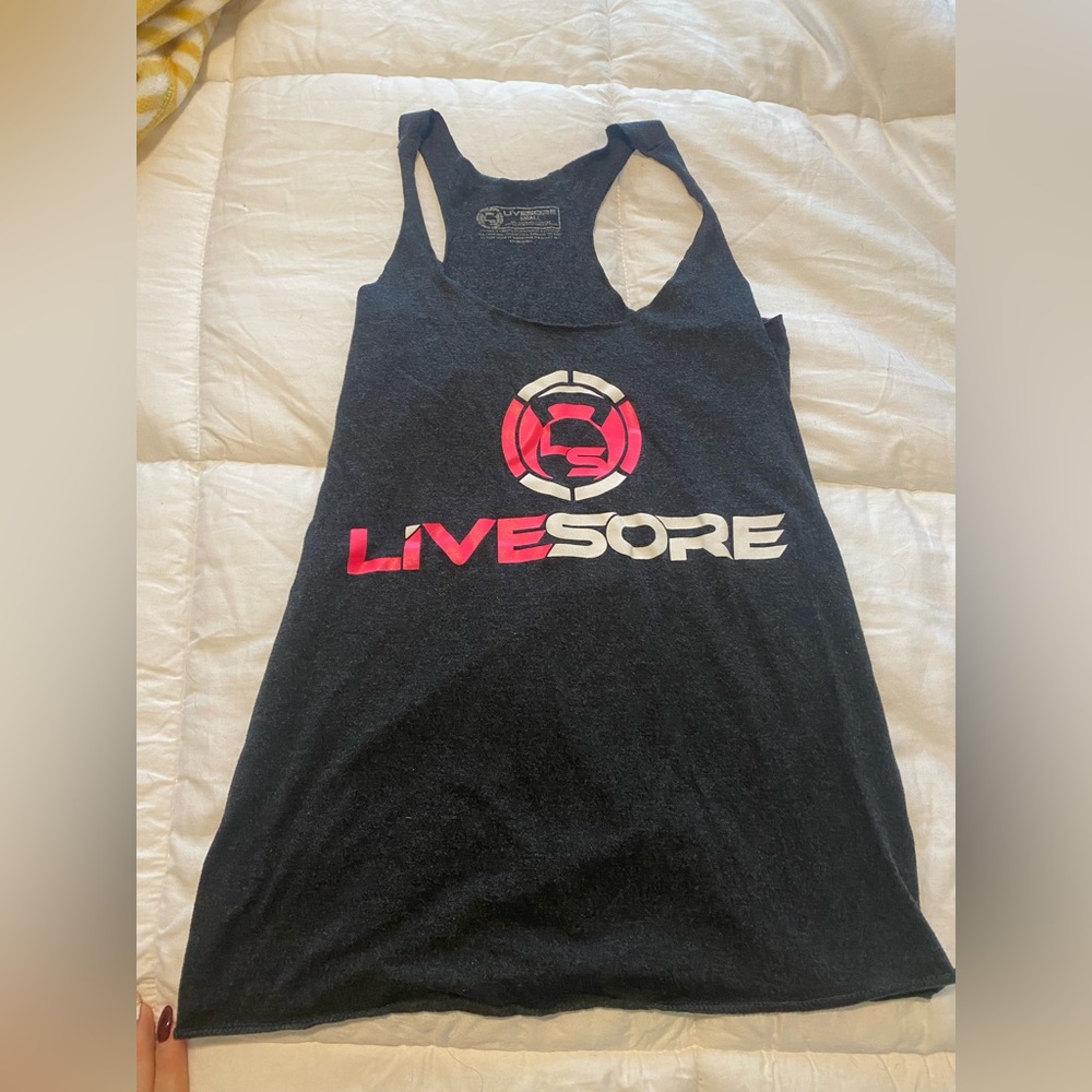 LiveSore Tank